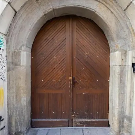 Arteon With Terrace Apartamento Cracovia